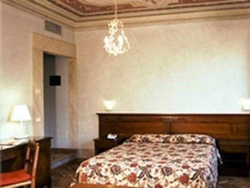 Hotel Villa Aurora Фьезоле Экстерьер фото