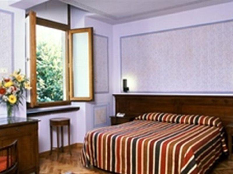 Hotel Villa Aurora Фьезоле Экстерьер фото